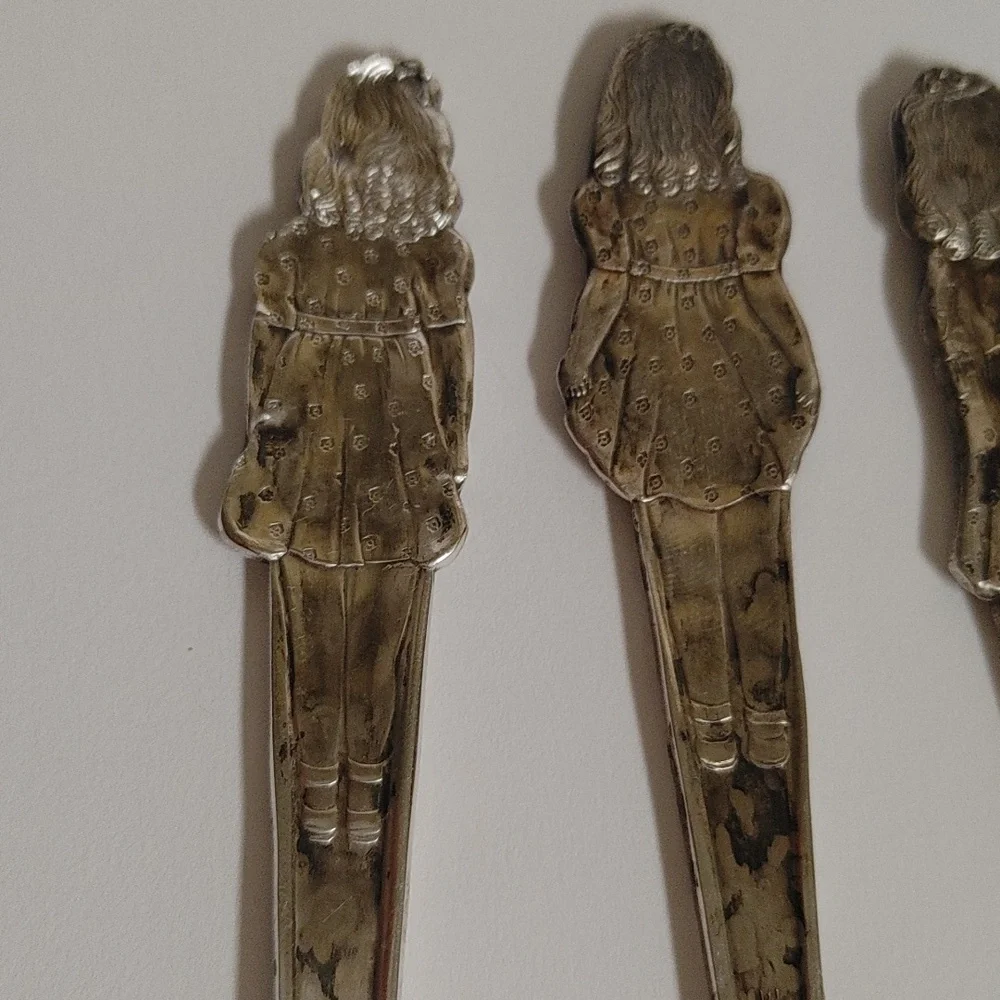 Full Set Carlton Silver Plate Dionne Quintuplets Spoons
